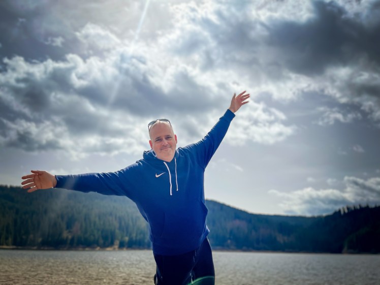 Az őrület mezsgyéjének határán egyensúlyozva, azaz most egyre jobban vagyok&nbsp;;)