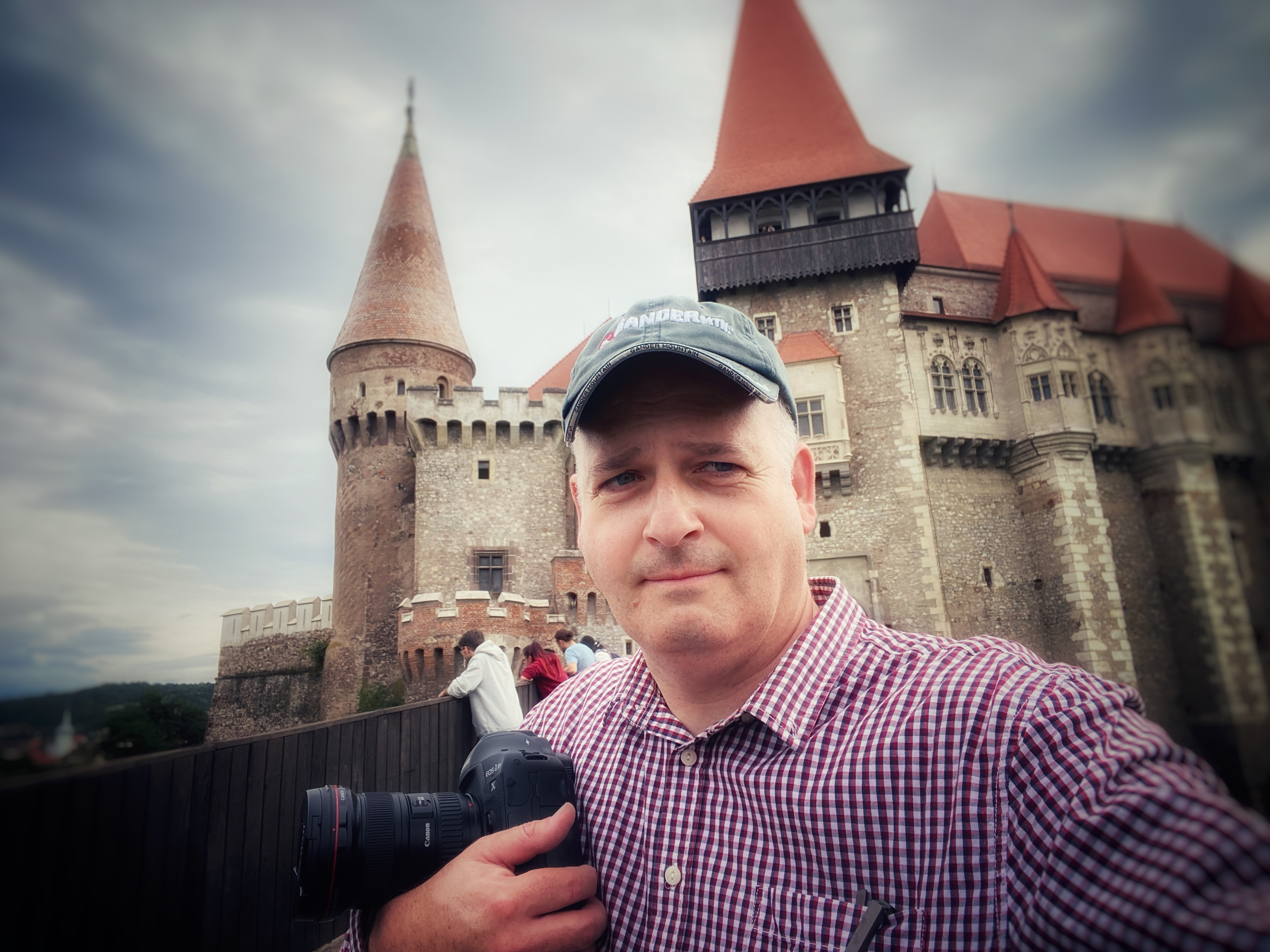 Ismét filmezek, most épp “ a várak királyában”&nbsp;(Mikszáth).