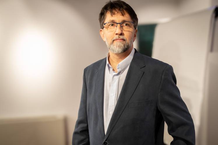 (Második) Holisztikus utazás az egészséges fogakért. Dr. Papp Huba 