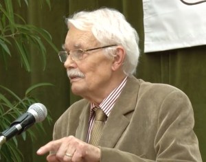 Ő egy távoli rokona Petőfi&nbsp;Sándornak