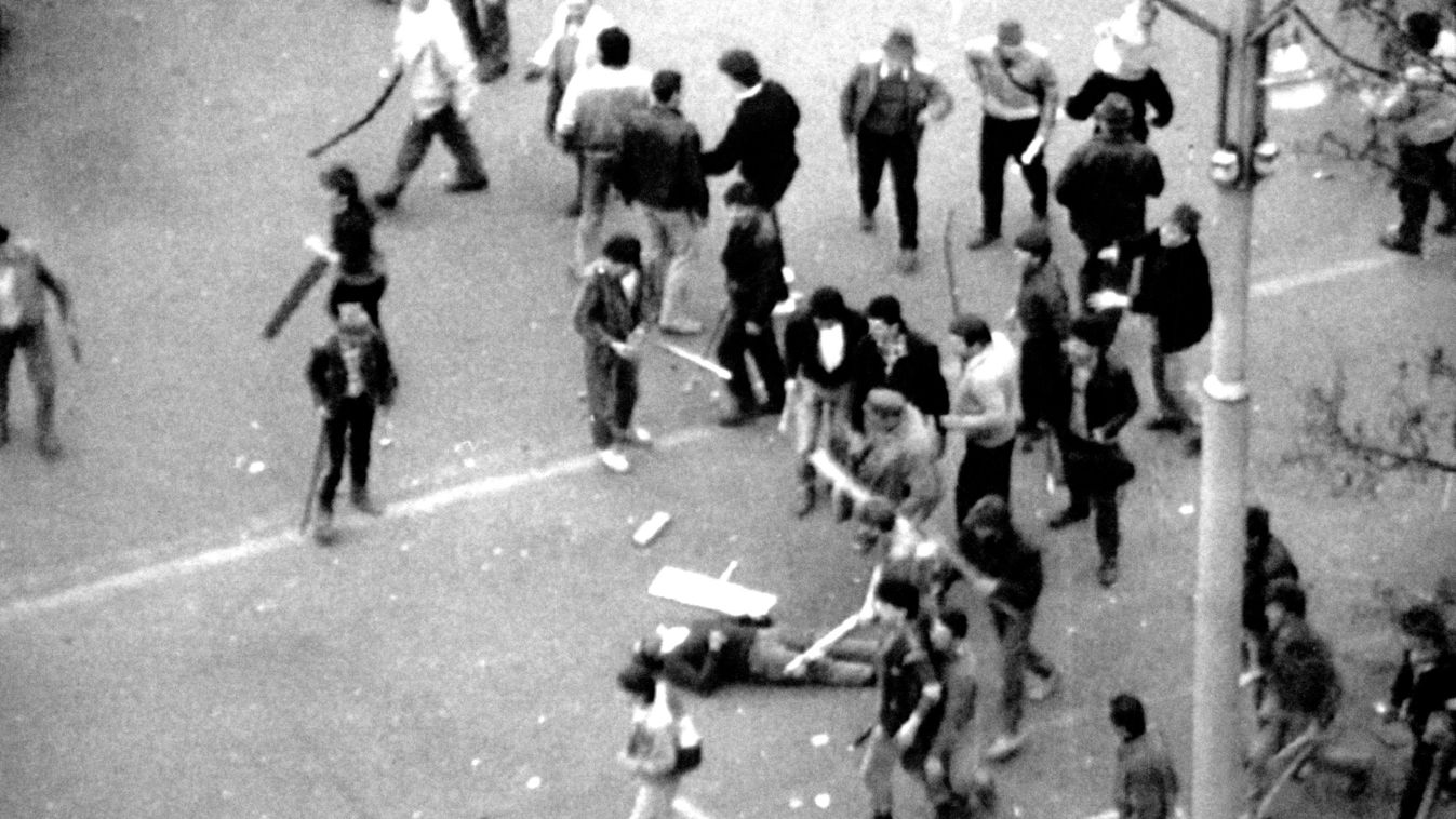 A történeti hűség kedvéért… Ro-Hu-En A történeti hűség kedvéért… Ro-Hu-En