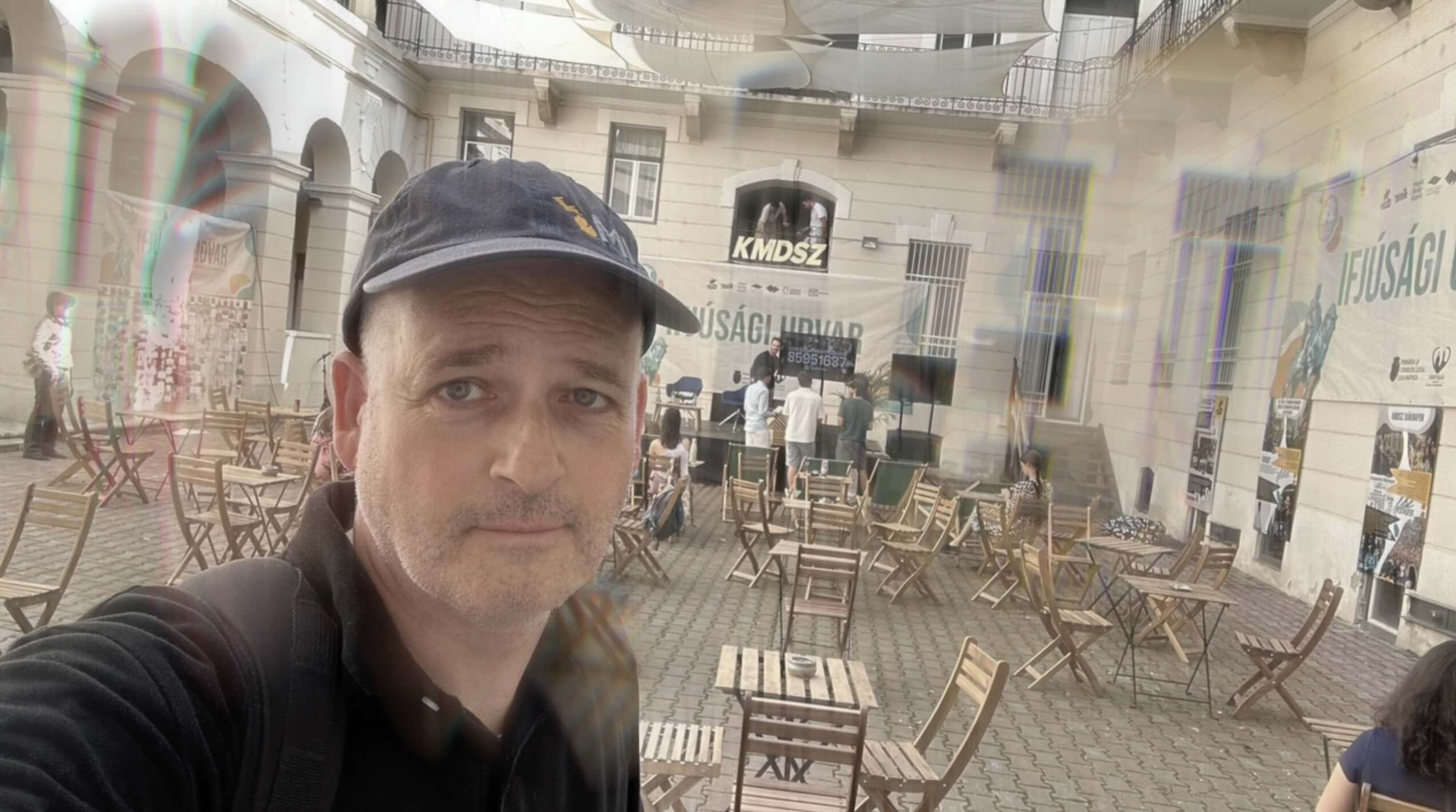 Majdnem belehaltam… Eltemetett “A Kolozsvári Magyar&nbsp;Napok”…