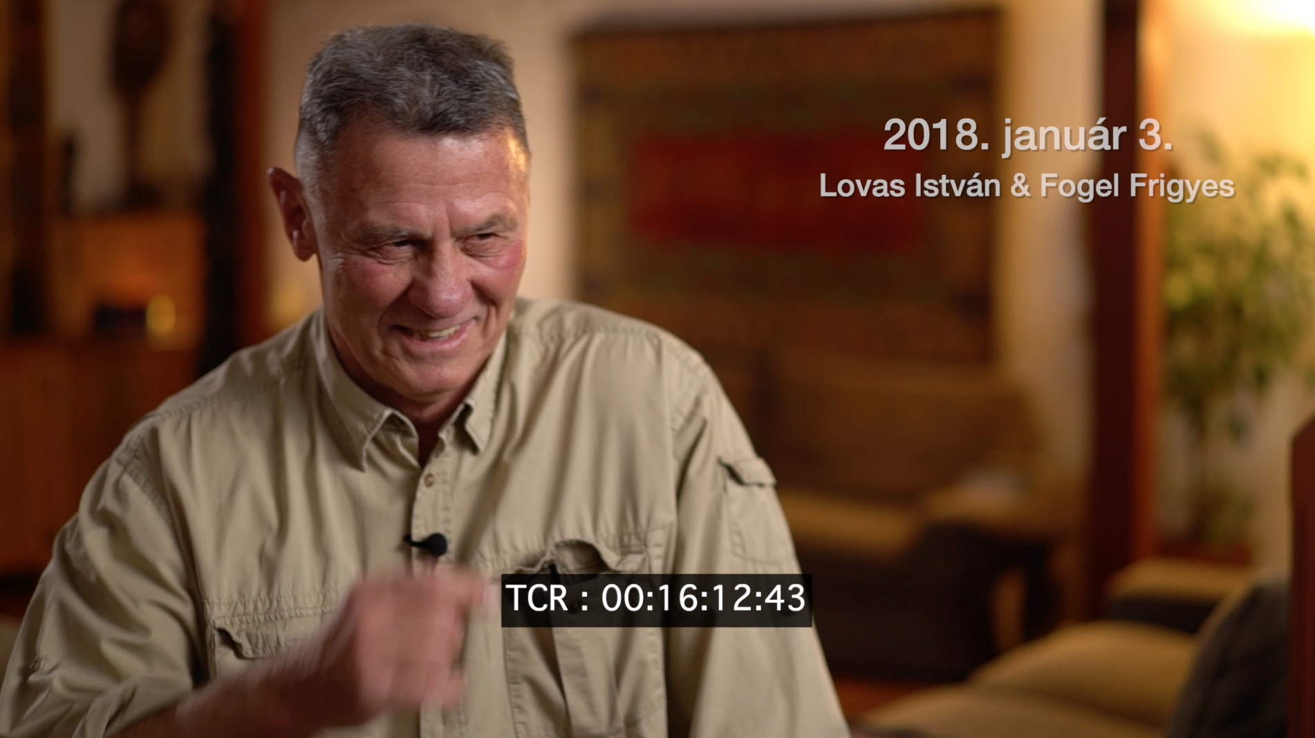 „Ezek a még soha nem látott felvételrészletek eddig az archívumomban porosodtak – talán nem véletlenül. Lovas István otthonában készültek, tragikus, hirtelen halála miatt egy félbemaradt filmem részeként. 